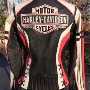 Women’s *Rare* Harley Davidson "Ridgeway" leather jacket